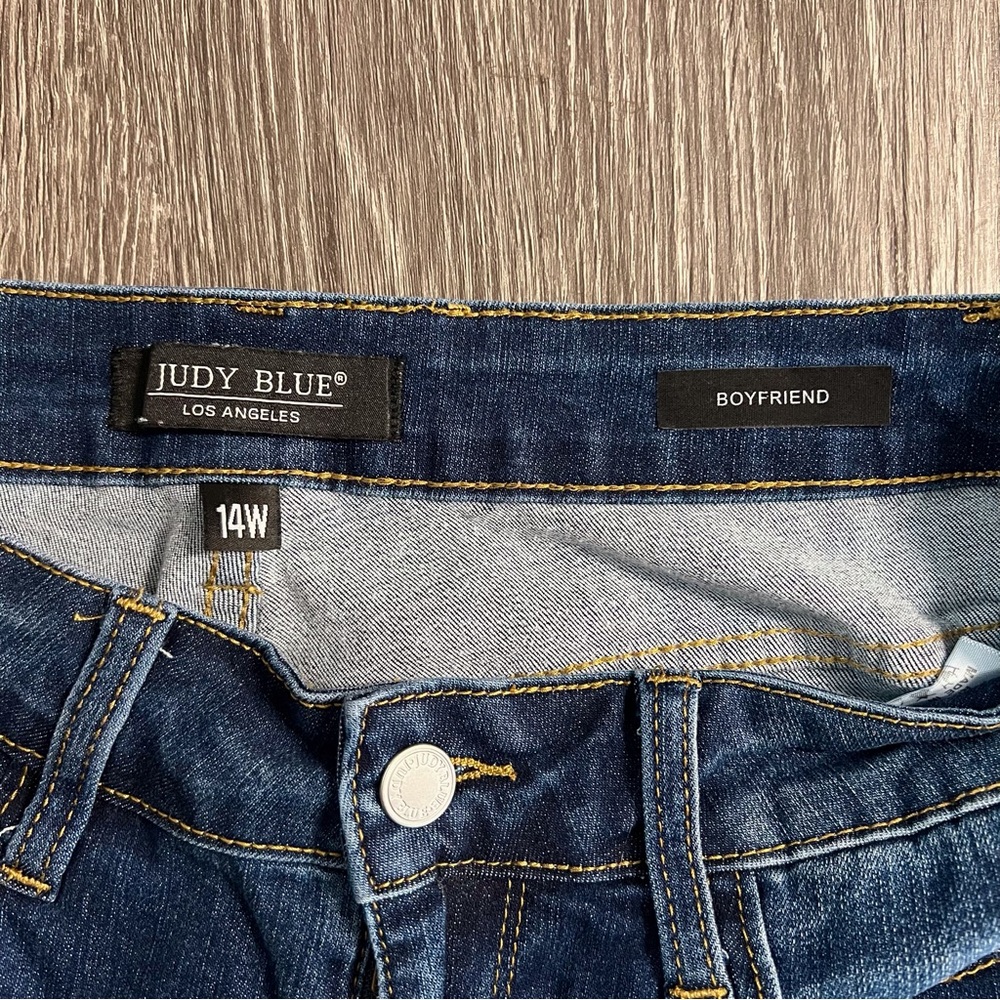 Judy Blue Cooling Boyfriend Fit Jeans 14W - Picture 6 of 8